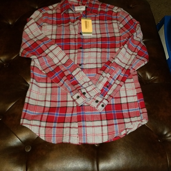 Nwt plaid shirt - Picture 2 of 3